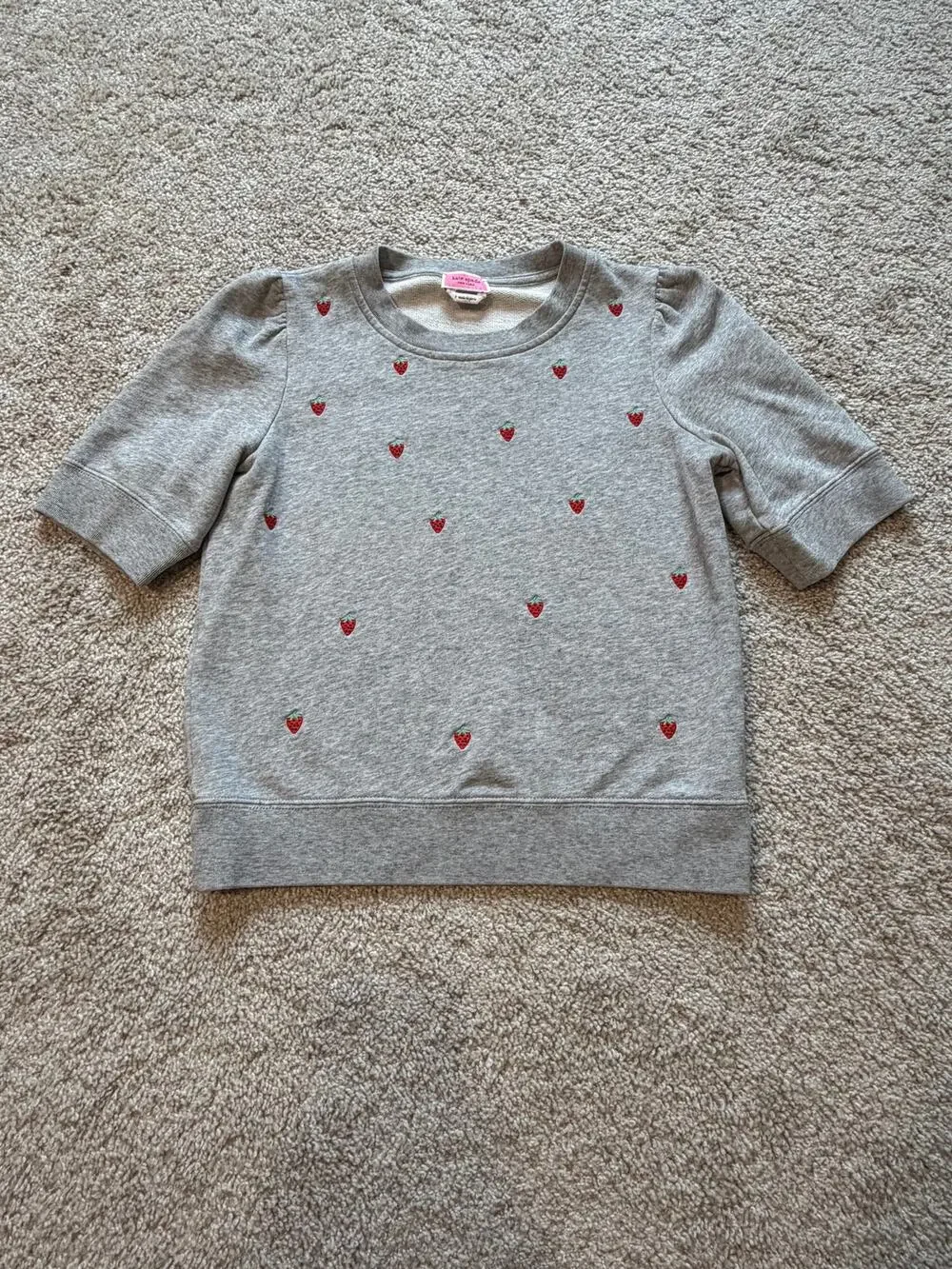 Kate Spade Strawberry Embroidered Gray Puff Sleeve Sweatshirt Small Preppy